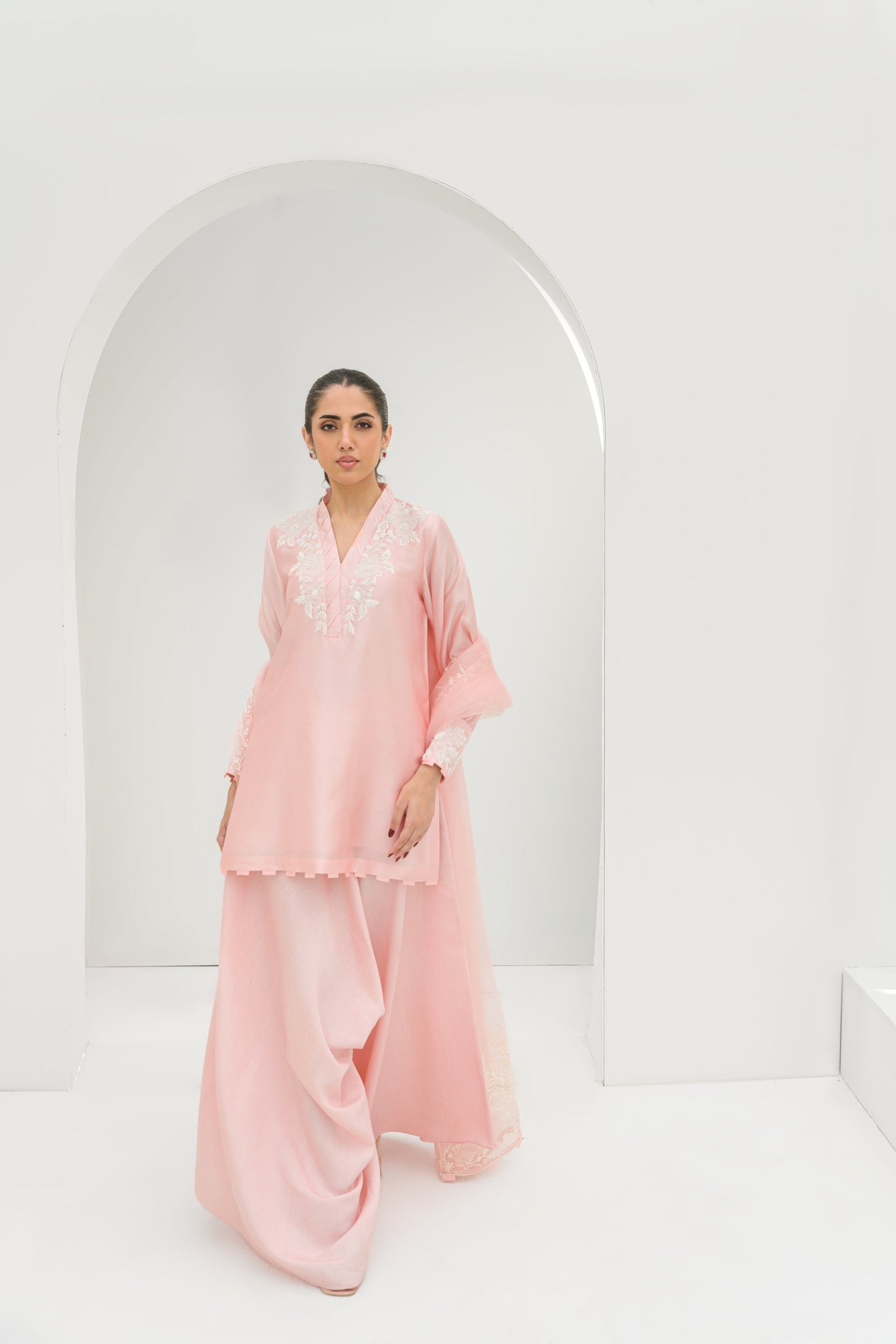 RAHA SHIRT DUPATTA WITH BOX PANTS