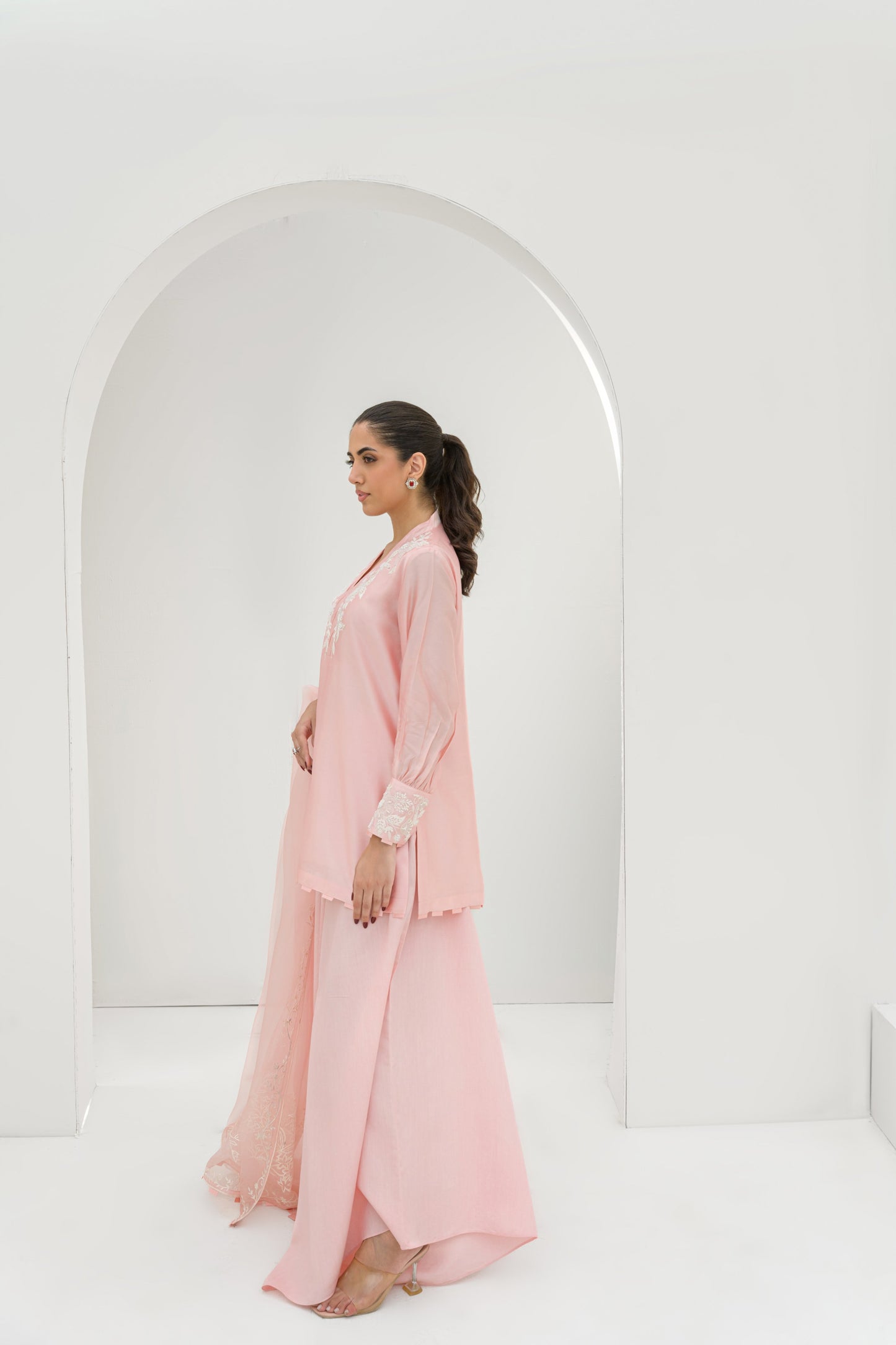 RAHA SHIRT DUPATTA WITH BOX PANTS