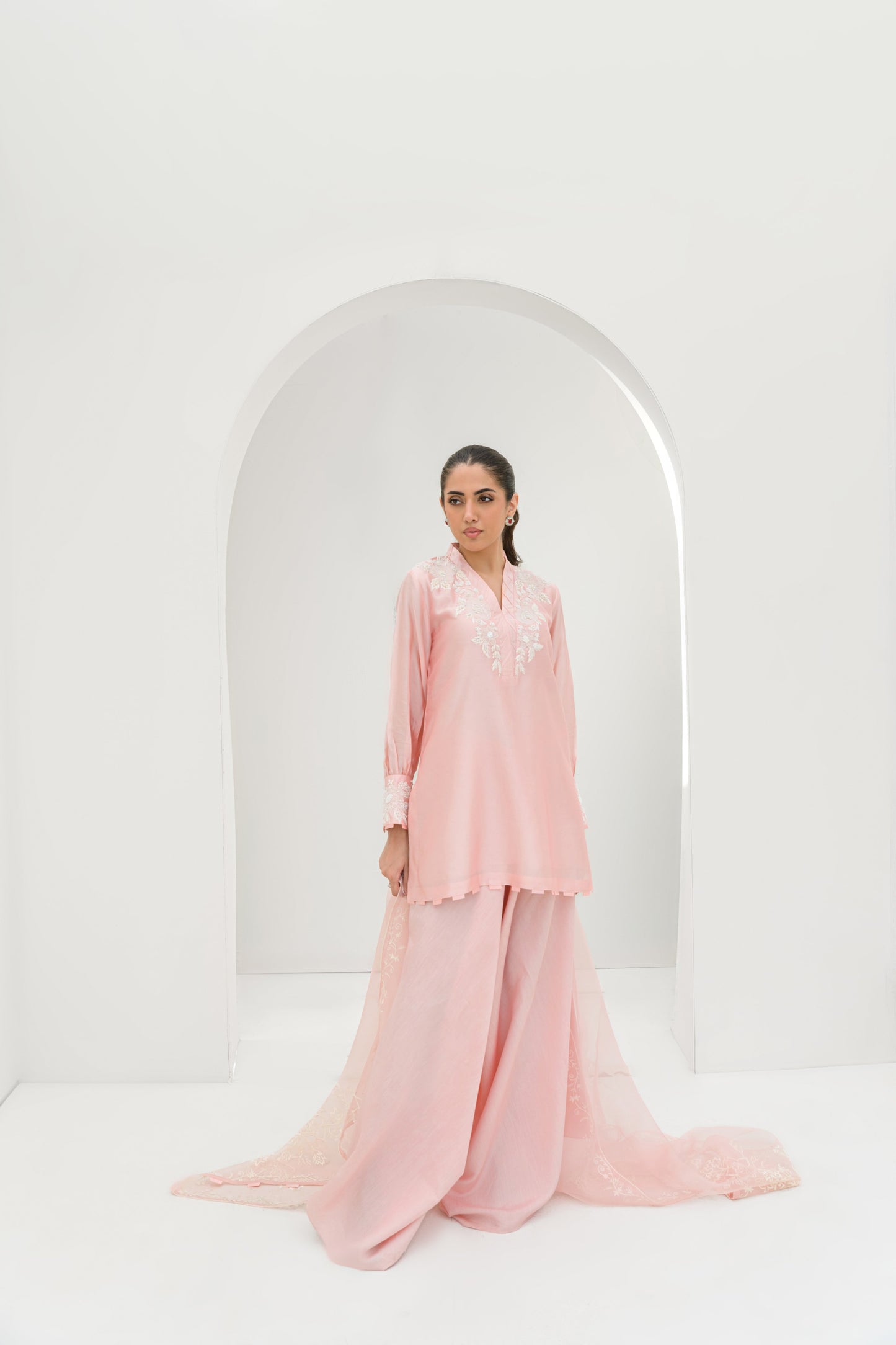 RAHA SHIRT DUPATTA WITH BOX PANTS