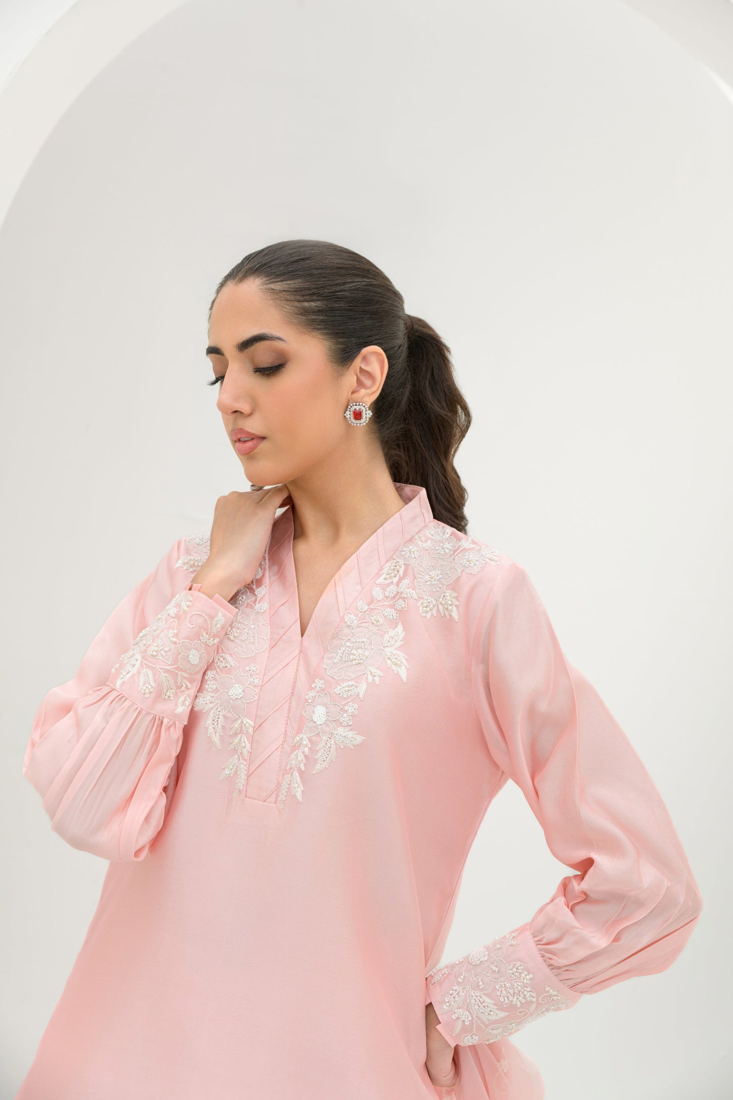 RAHA SHIRT DUPATTA WITH BOX PANTS